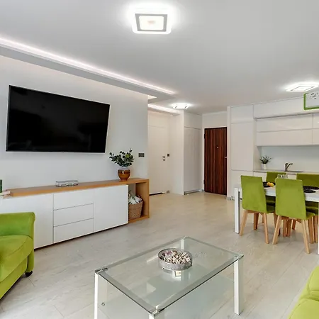 Aura Island Riverside & Parking By Downtown Apart-hotel 3*