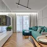Aura Island Riverside & Parking By Downtown 3* Gdańsk