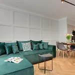 Aura Island Riverside & Parking By Downtown 3* Gdańsk