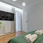 Aura Island Riverside & Parking By Downtown Apartmanhotel Gdańsk