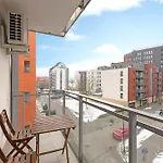 Aura Island Riverside & Parking By Downtown 3*
