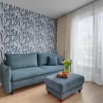 Aura Island Riverside & Parking By Downtown Apartmanhotel 3*