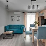 Apartmanhotel Aura Island Riverside & Parking By Downtown