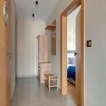 Aura Island Riverside & Parking By Downtown Apartmanhotel