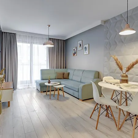 Апарт-отель Aura Island Riverside & Parking By Downtown Гданьск