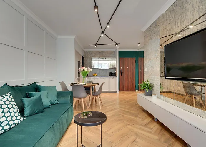 Апарт-отель Aura Island Riverside & Parking By Downtown