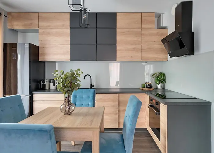 Aura Island Riverside & Parking By Downtown 4*