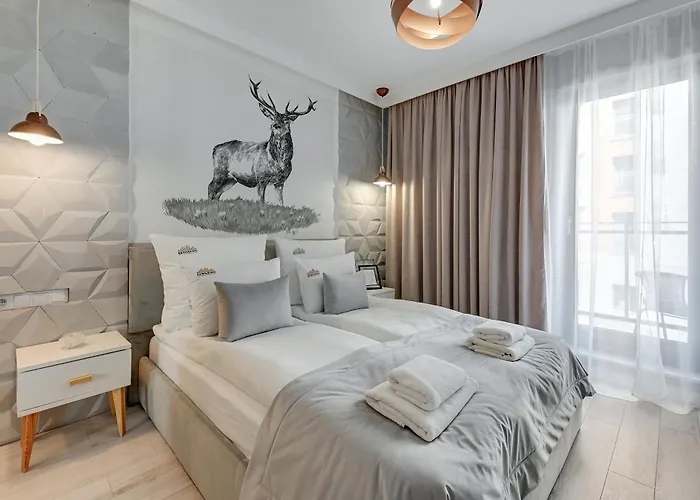 Aura Island Riverside & Parking By Downtown Гданьск