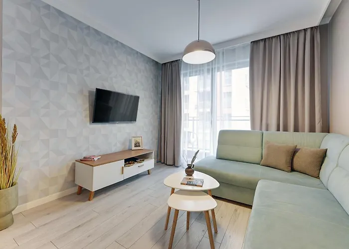 Aura Island Riverside & Parking By Downtown 4* 格但斯克